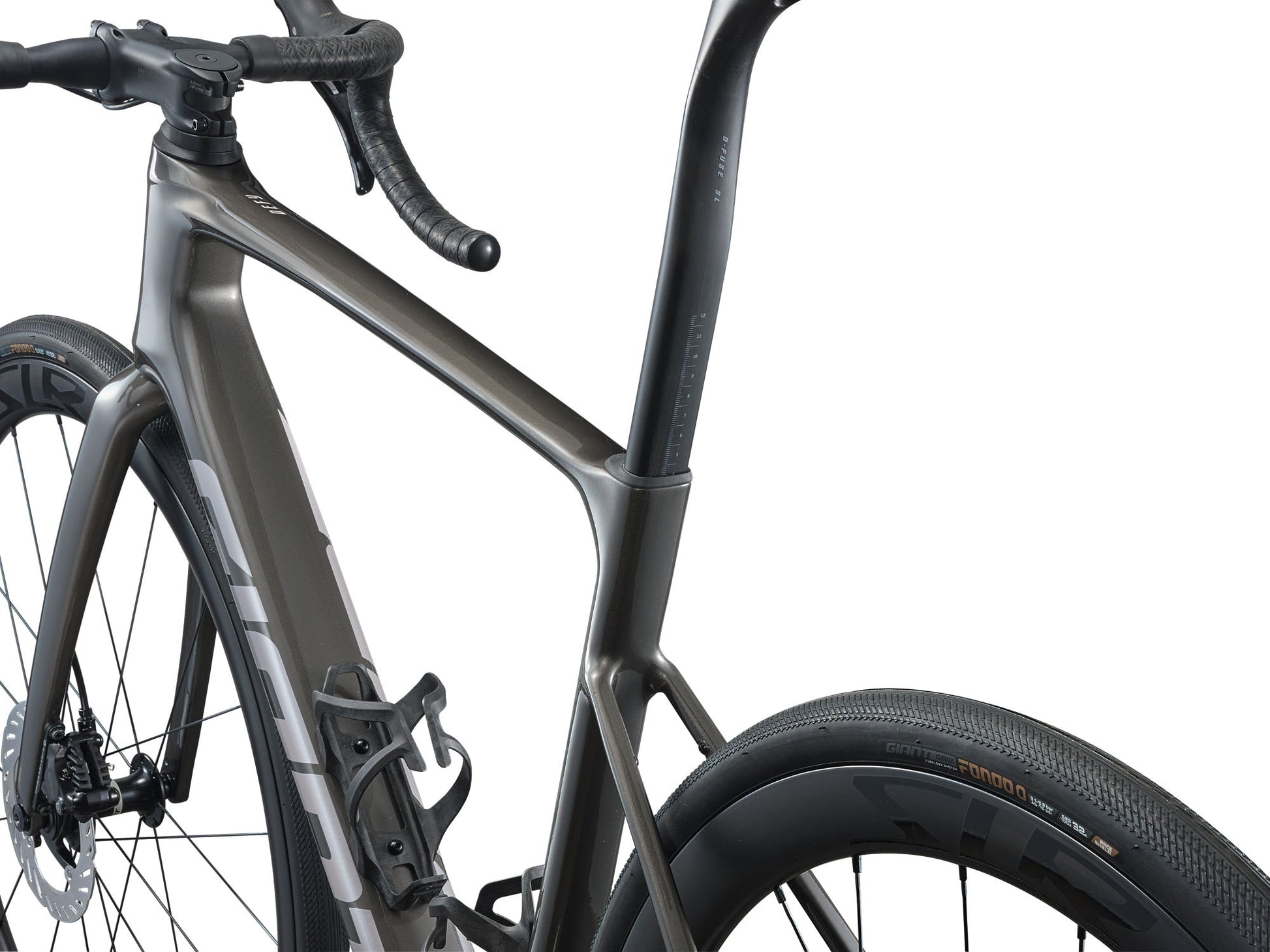 GIANT DEFY ADVANCED PRO 2 ROAD BIKE 2026 STEALTH CHROME