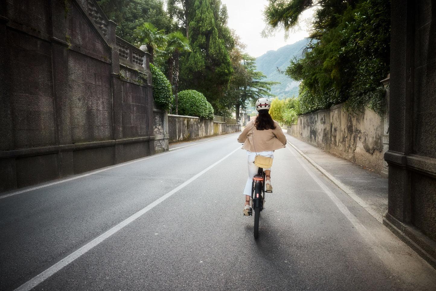 GIANT LIV ALLURE E+ 1 HYBRID eBIKE 2026 SUNSET IVORY