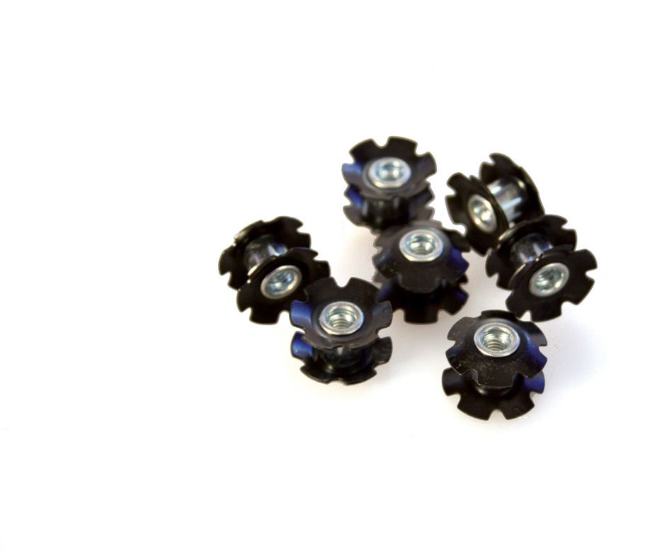 M PART 1-1/8" STAR NUTS