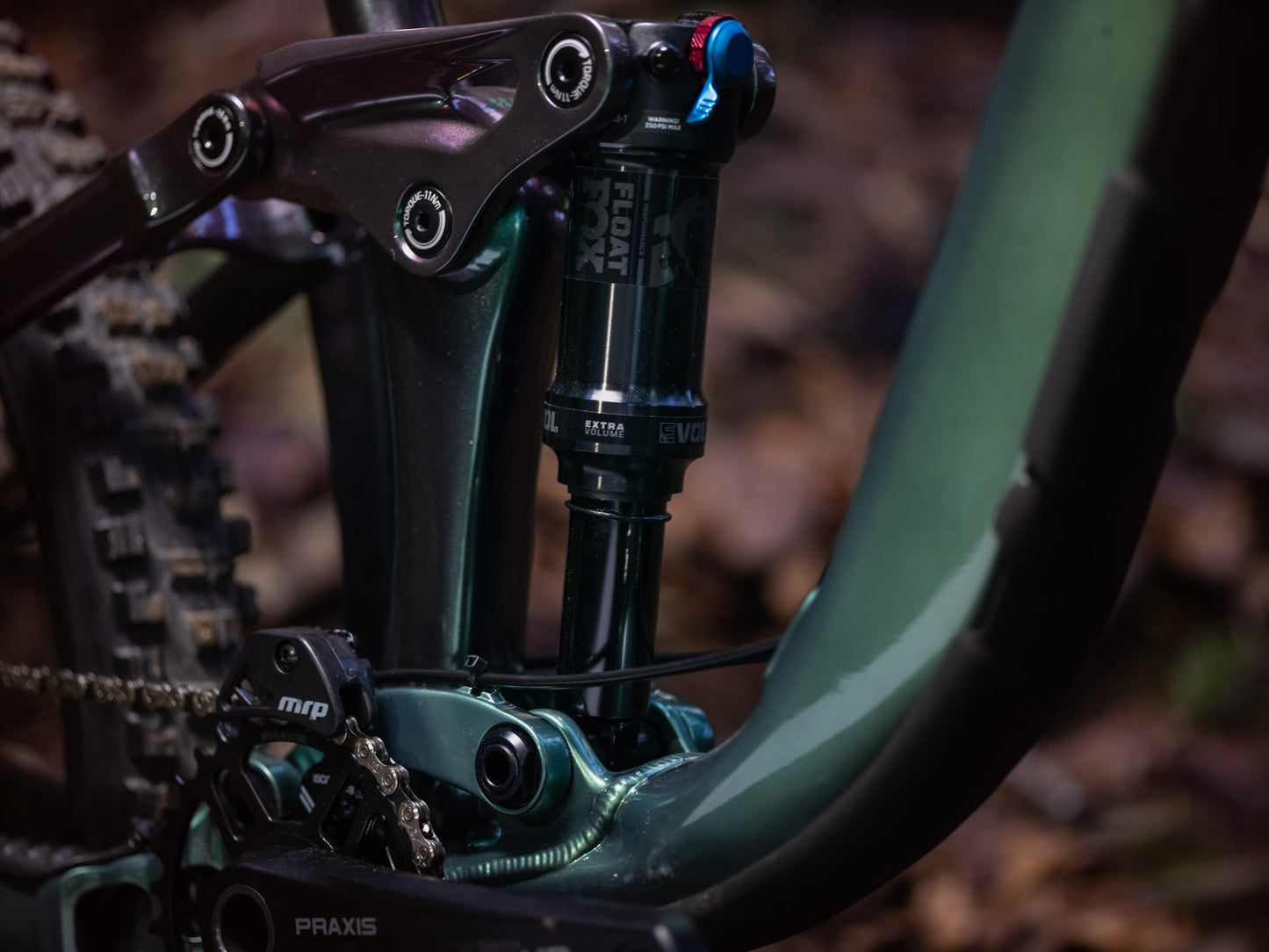 GIANT REIGN 2 FULL SUSPENSION MTB BIKE 2026 MINERAL GREEN