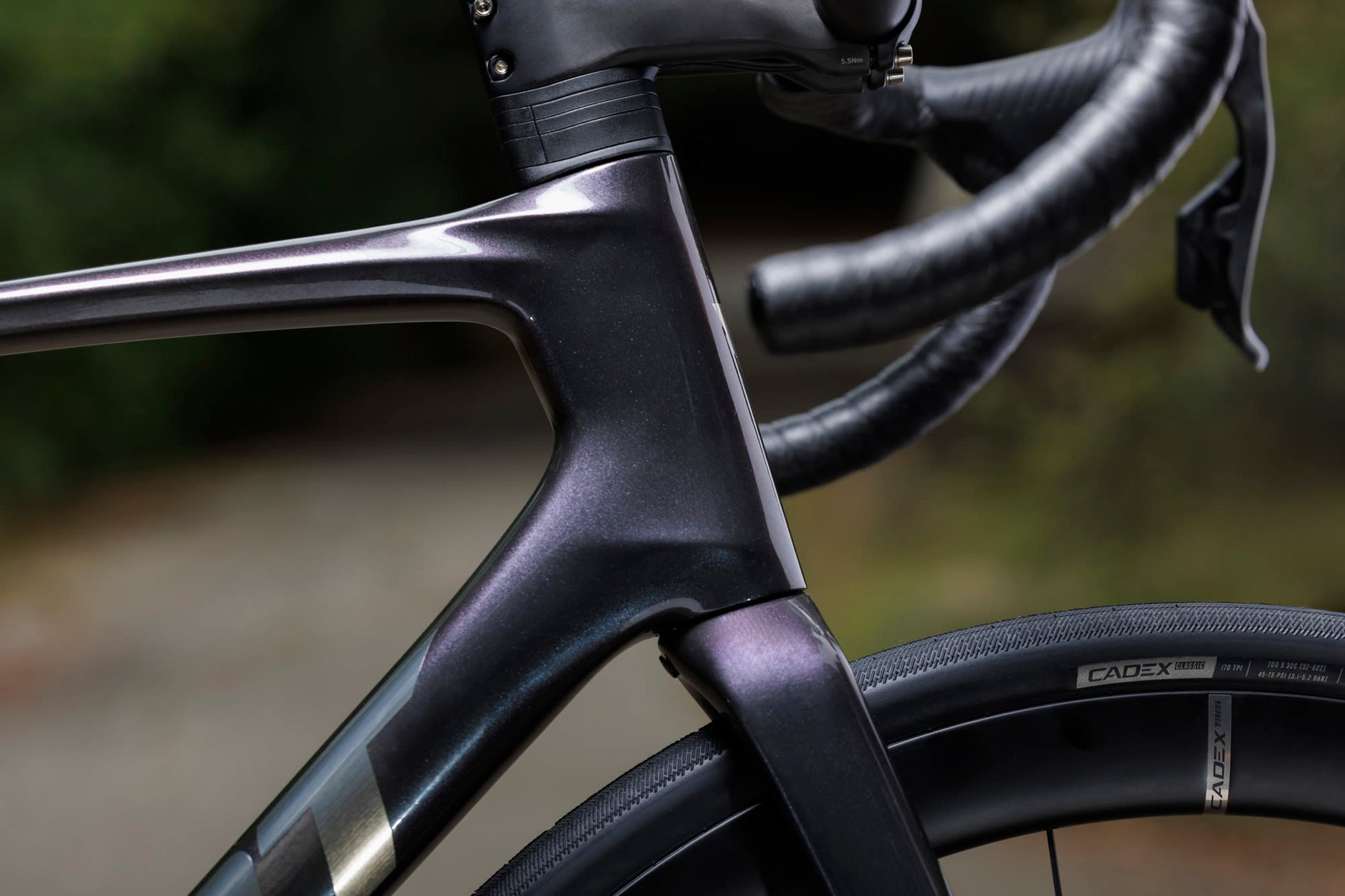 GIANT DEFY ADVANCED SL 0 ROAD BIKE 2026 ARCTIC LIGHT