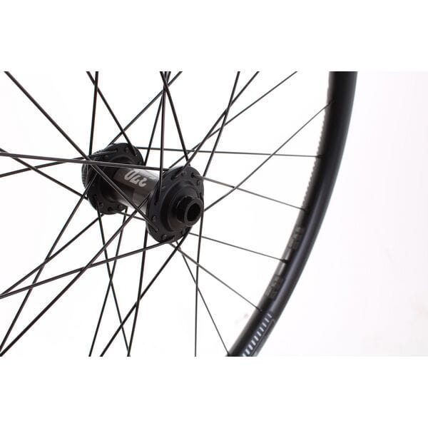 M PART GRAVEL FRONT WHEEL DT 370 CL HUB TA 100x12mm G 540 RIM TLR 650B