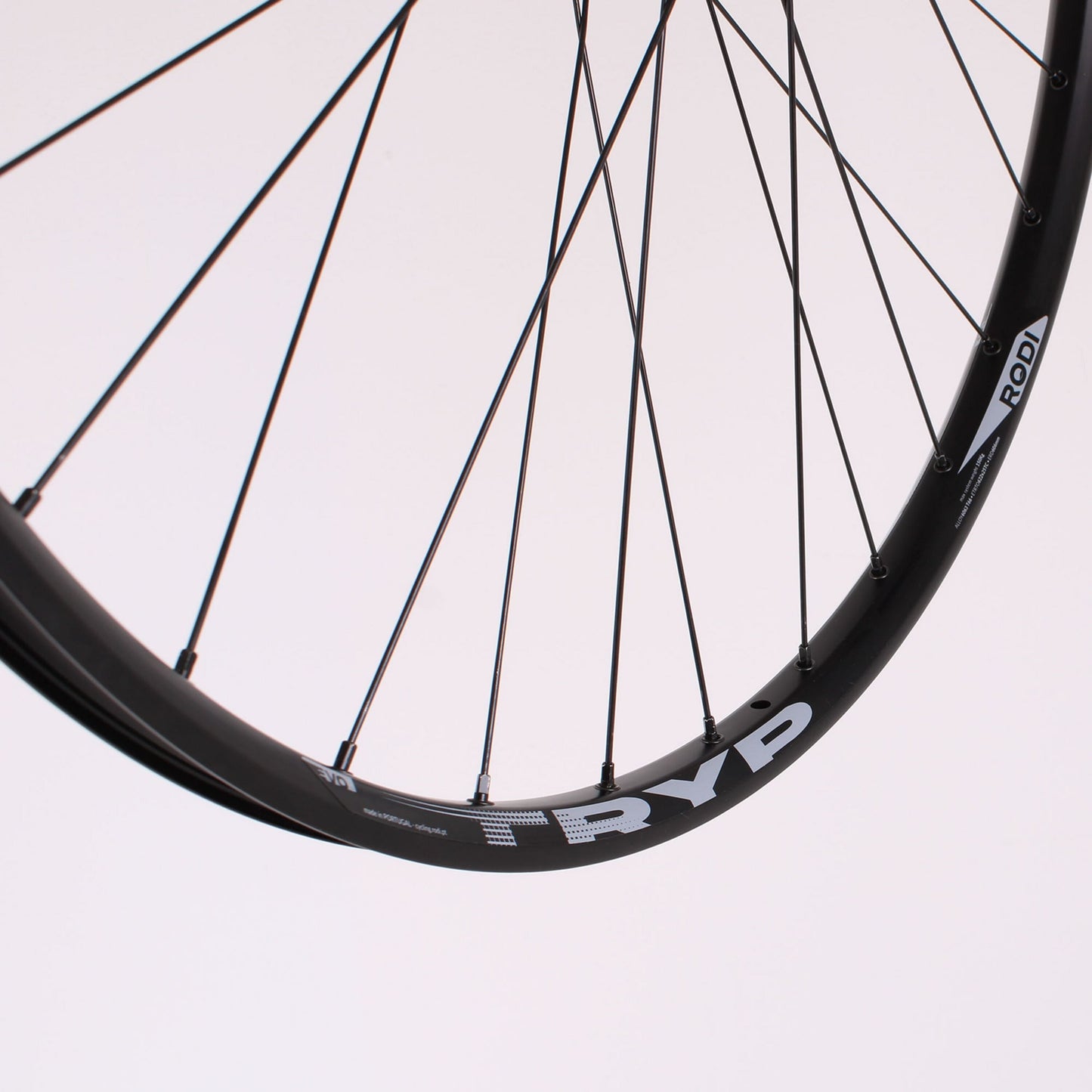 M PART M25 V2 29" FRONT MTB WHEEL SHIMANO TC500 HUB