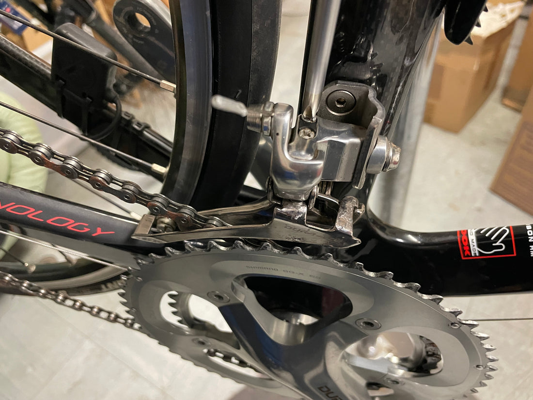 How to set up a bicycle front derailleur