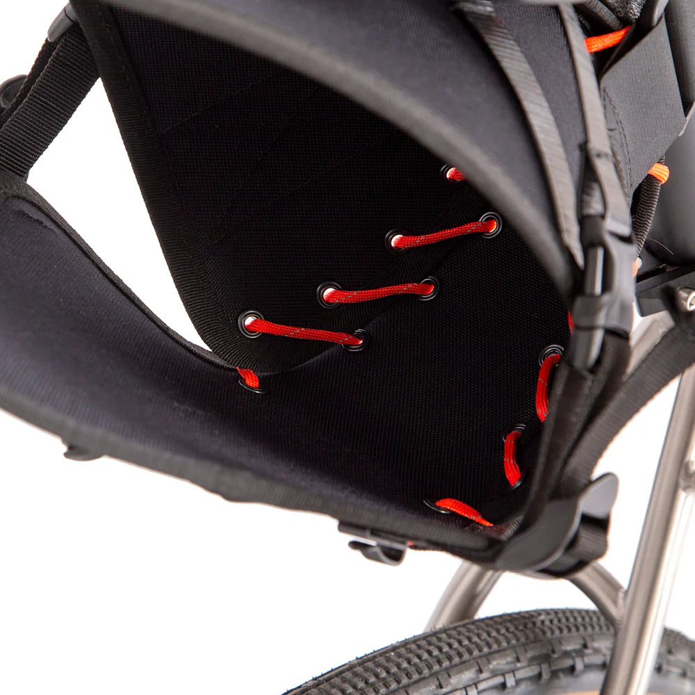 RESTRAP SADDLE BAG (8 Litres)