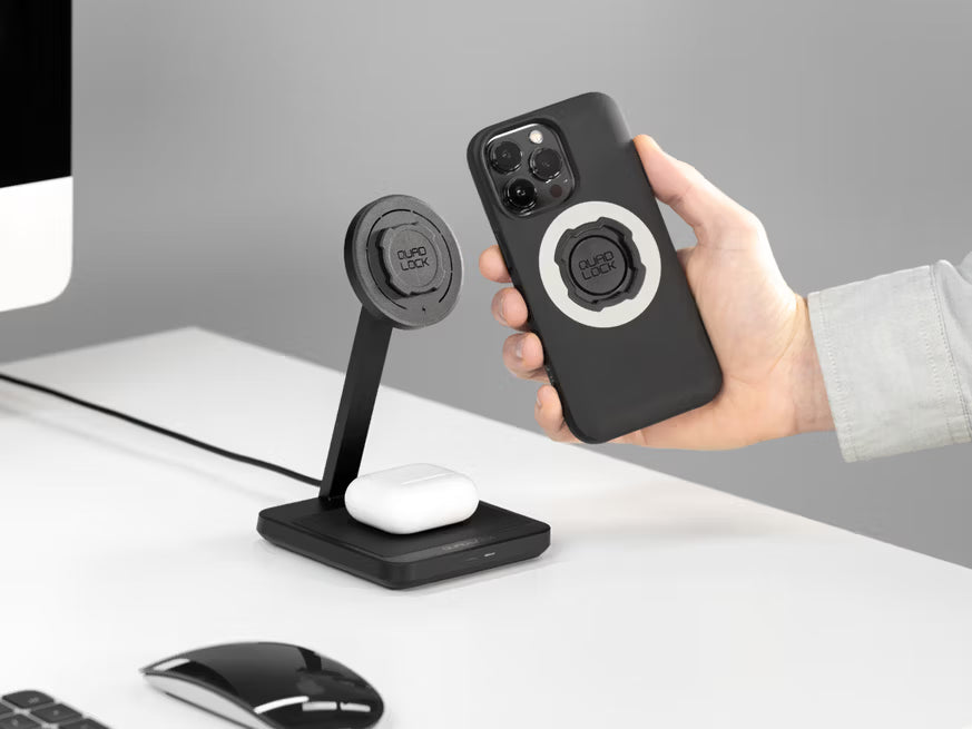 QUAD LOCK MAG DUAL DESKTOP WIRELESS CHARGER