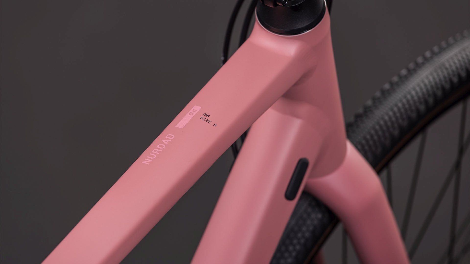 CUBE NUROAD ONE GRAVEL BIKE 2026 RUBY' N 'PUCE