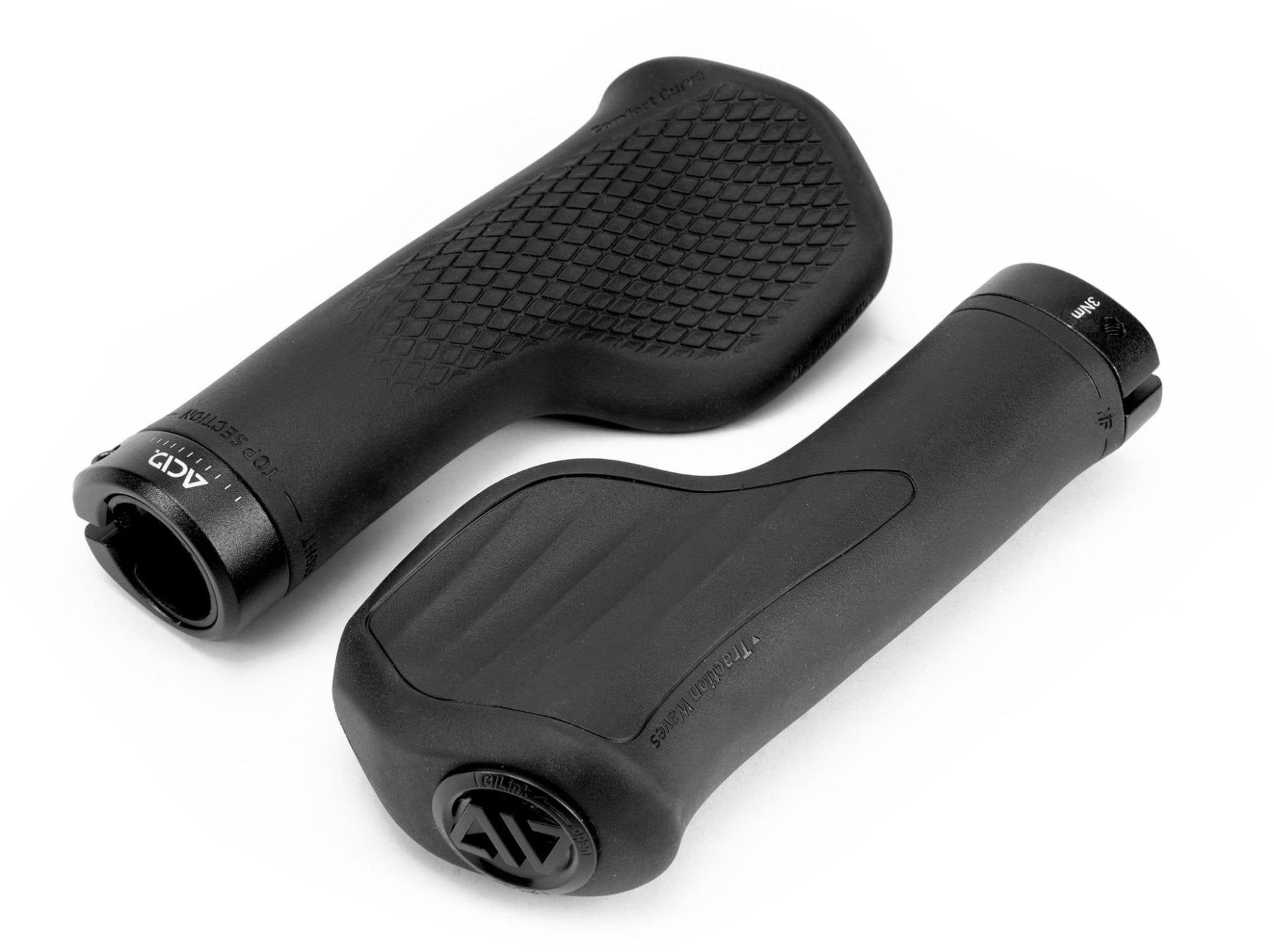 CUBE TRAVEL COMFORT HANDLES