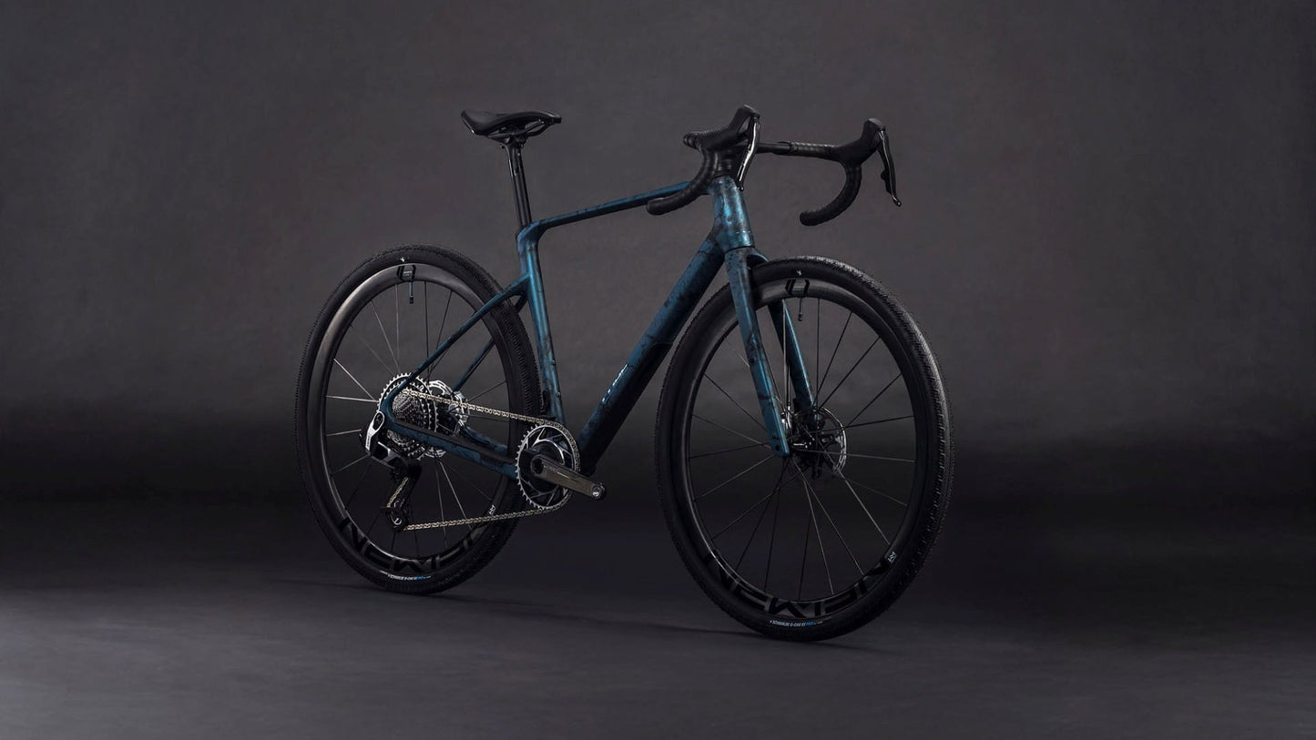 CUBE NUROAD C:62 SLT GRAVEL BIKE 2026 ROYALGREEN' N 'FUME