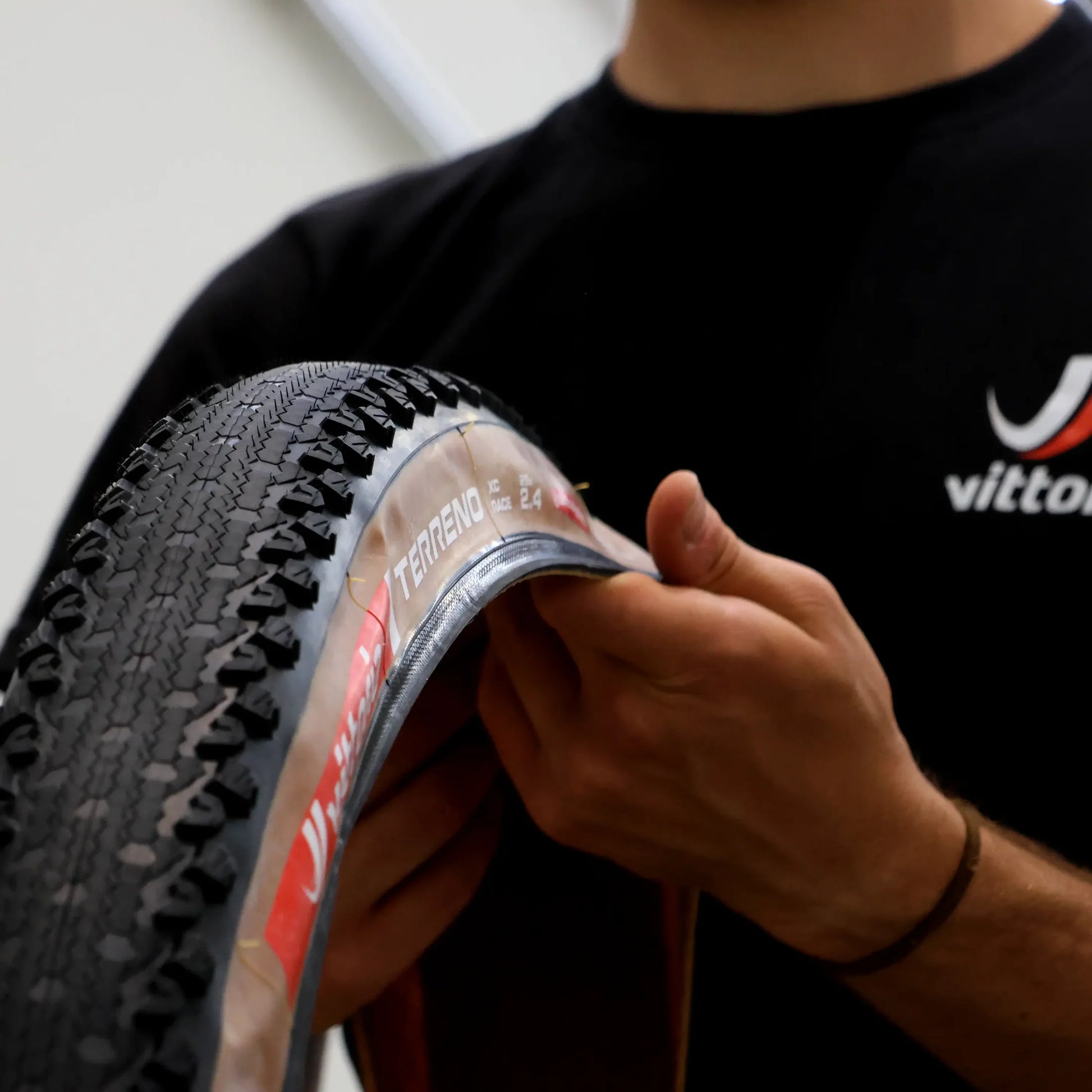 VITTORIA TERRENO XC RACE 29" TLR TYRE GRAPHENE 2.0 FOLDING TYRE BROWN
