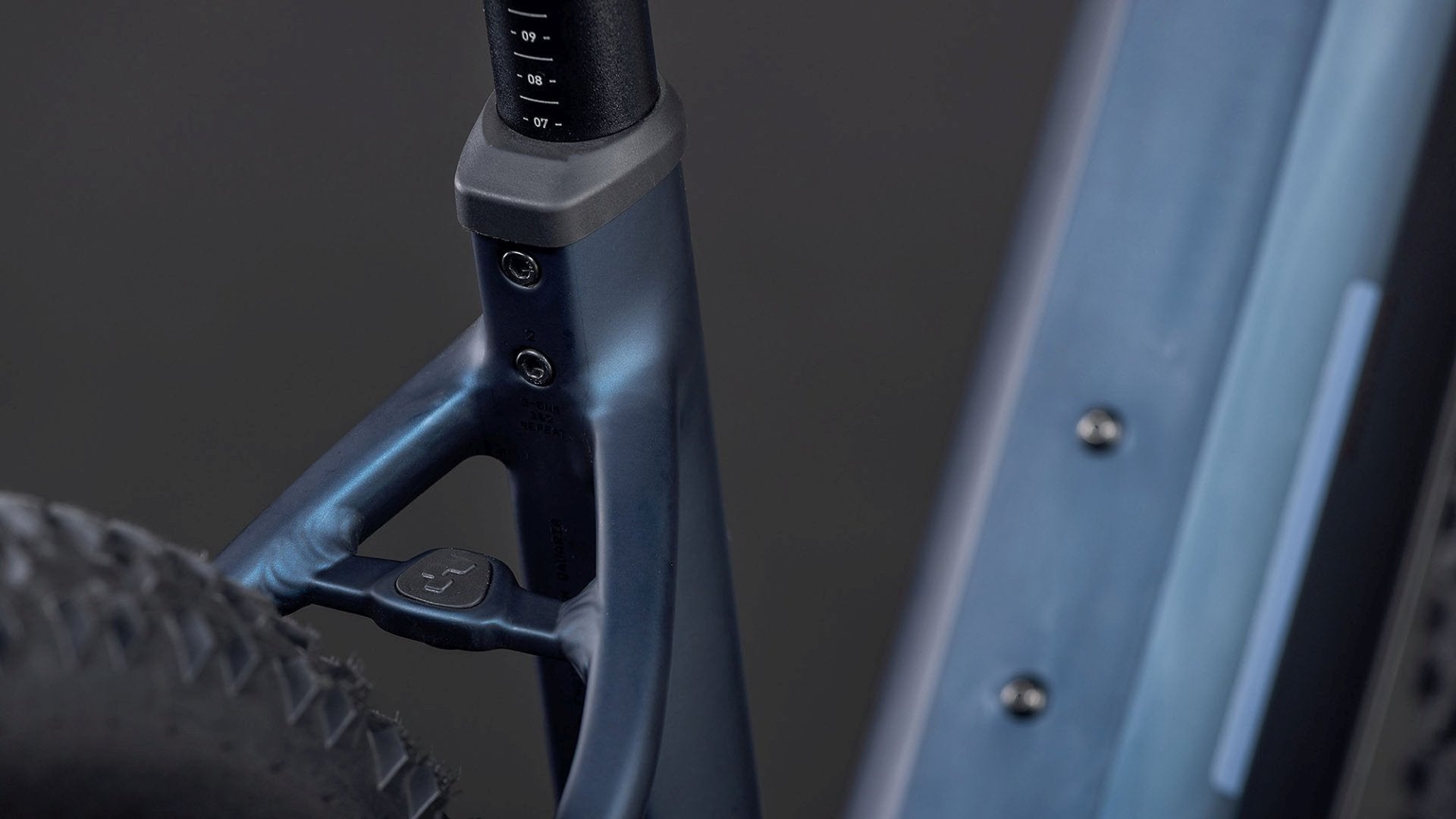 CUBE REACTION HYBRID PERFORMANCE 600 EASY ENTRY eMTB BIKE 2026 INDIGOBLUE' N 'REFLEX
