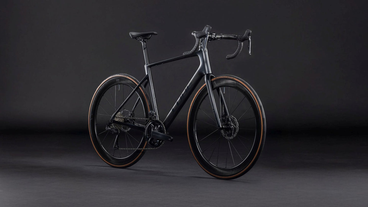 CUBE ATTAIN C:62 SLT ROAD BIKE 2026 CARBON' N 'COALCHROME