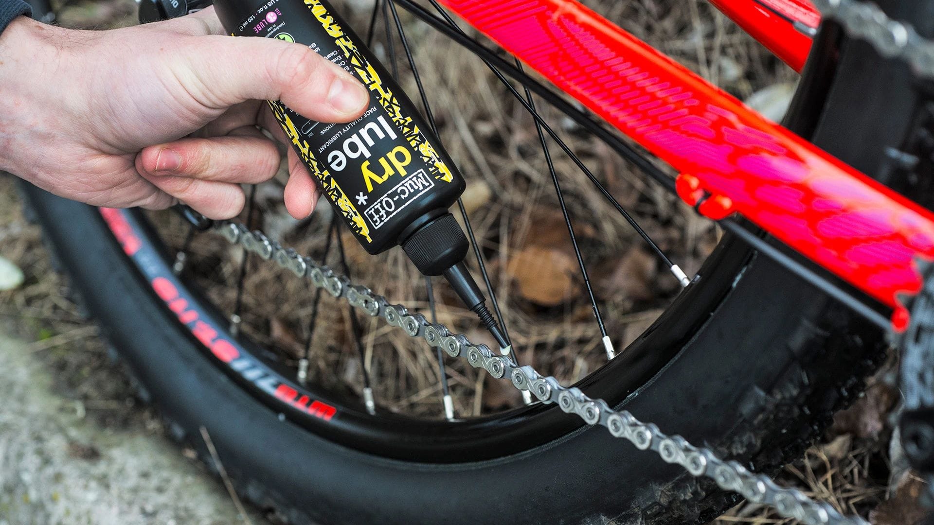 MUC-OFF DRY LUBE CHAIN LUBRICANT 120ml