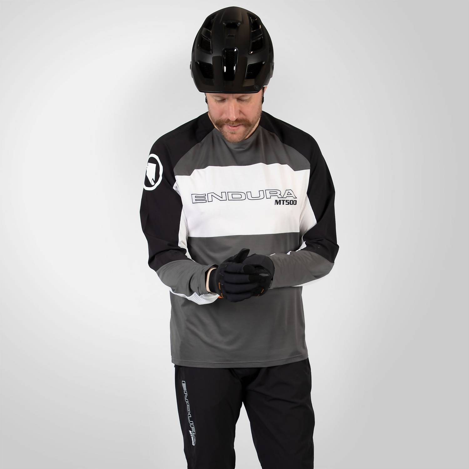 ENDURA MT500 BURNER LITE L/S JERSEY BLACK