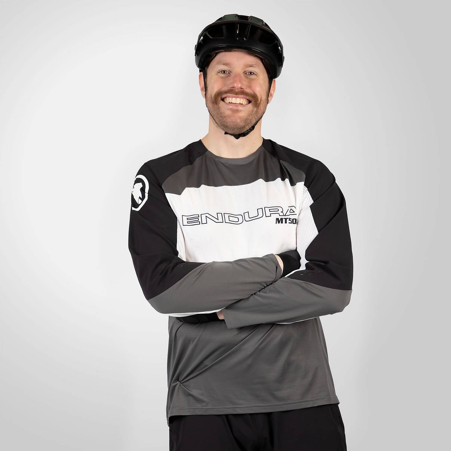 ENDURA MT500 BURNER LITE L/S JERSEY BLACK