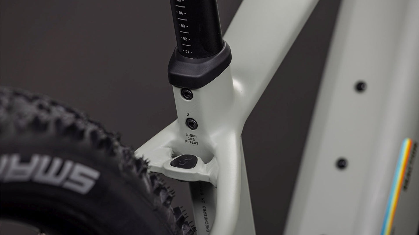 CUBE REACTION HYBRID SLT 800 eMTB BIKE 2026 REEDBEIGE' N 'SAGEBRUSHGREEN