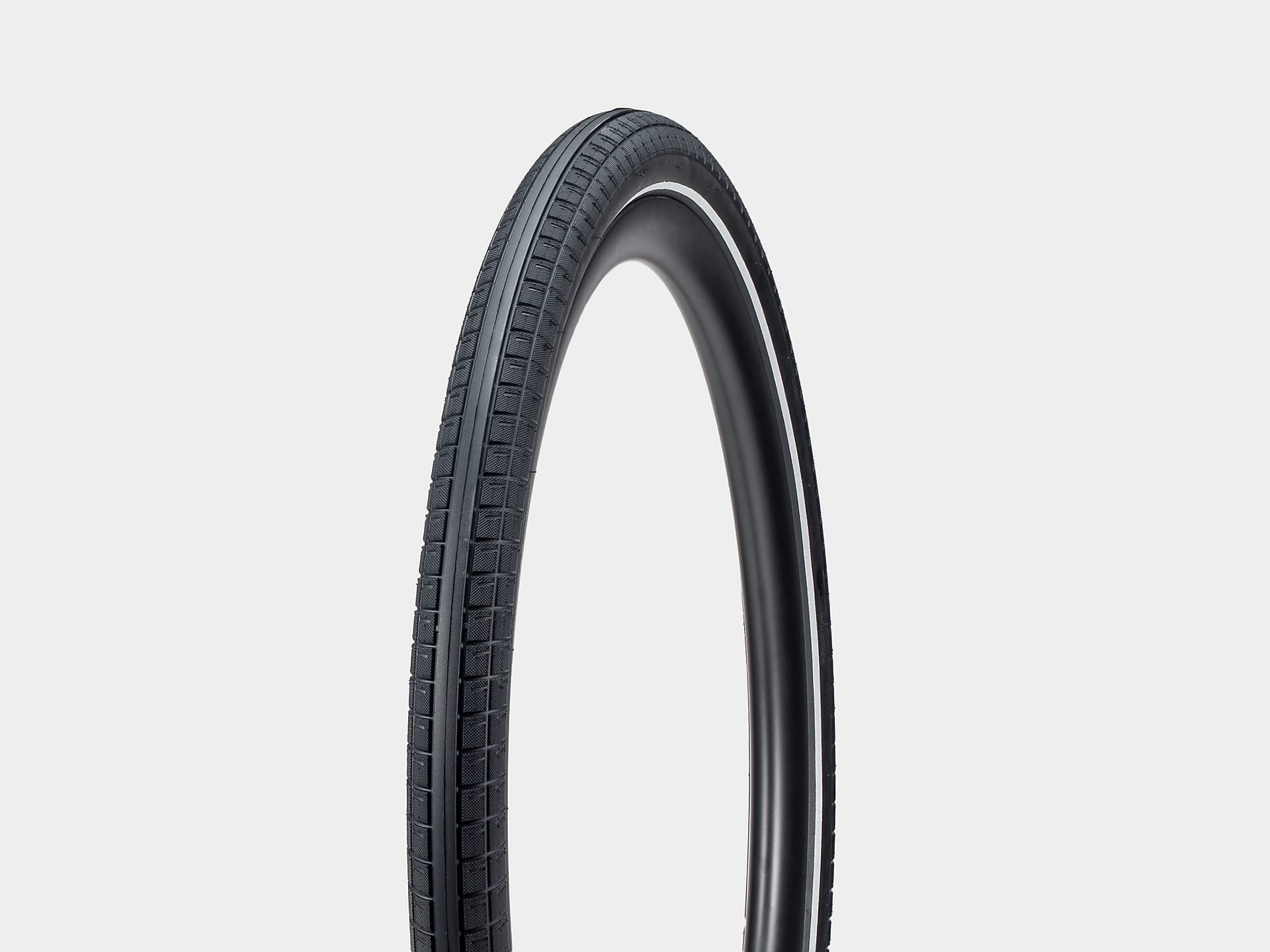 BONTRAGER E6 HARD-CASE LITE 700CX50MM E-BIKE TYRE - REFLECTIVE