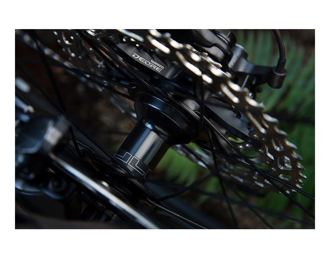 SHIMANO DEORE CS-M6100 12-SPEED CASSETTE 10/51T