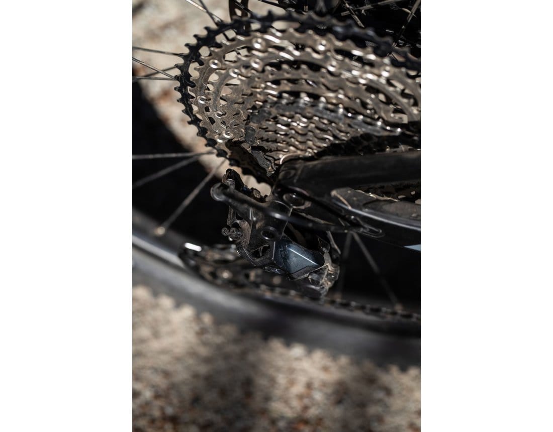 SHIMANO SLX RD-M7100 12-SPEED REAR DERAILLEUR