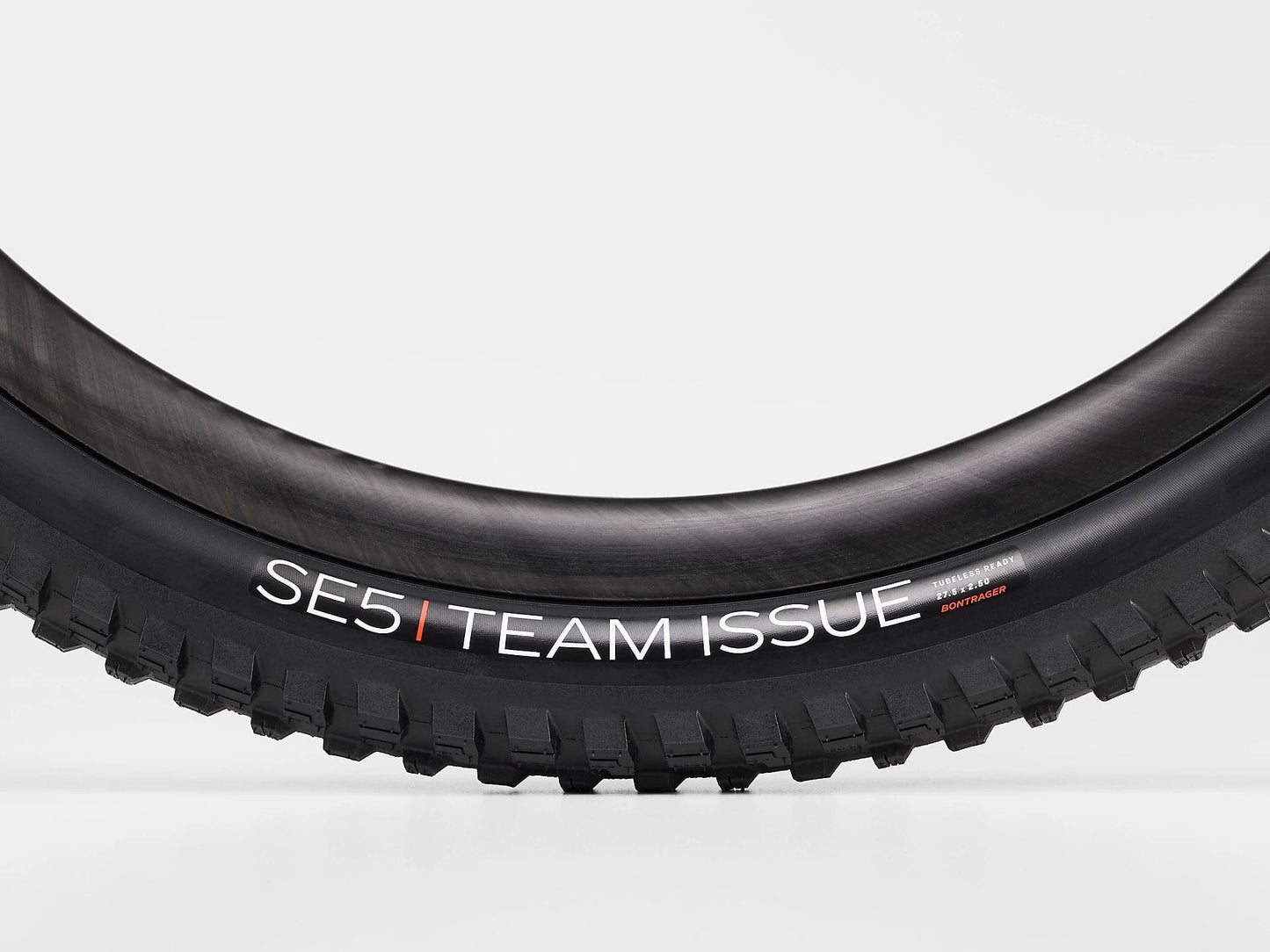 BONTRAGER SE5 TEAM ISSUE 27.5X2.5 TLR MTB TYRE