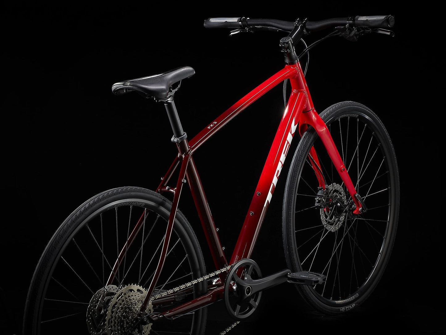 TREK FX 3 DISC HYBRID BIKE 2023 - VIPER RED TO COBRA BLOOD FADE