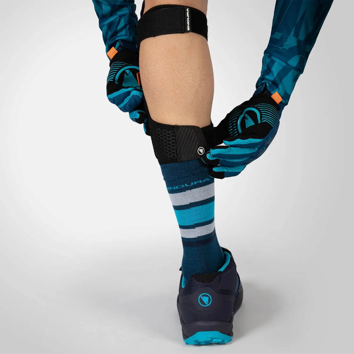 ENDURA MT500 D30 SHIN GUARD
