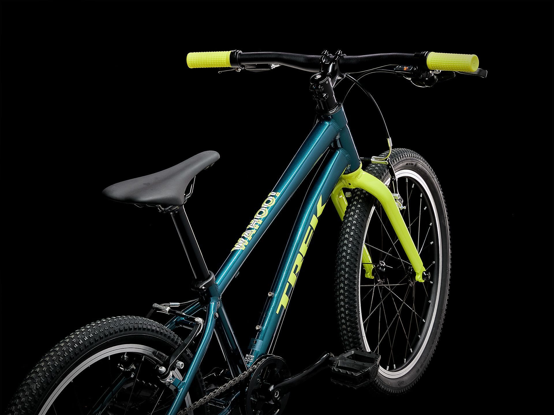 TREK Wahoo 24 Kids Hybrid Bike In Dark Aquatic, 56% OFF