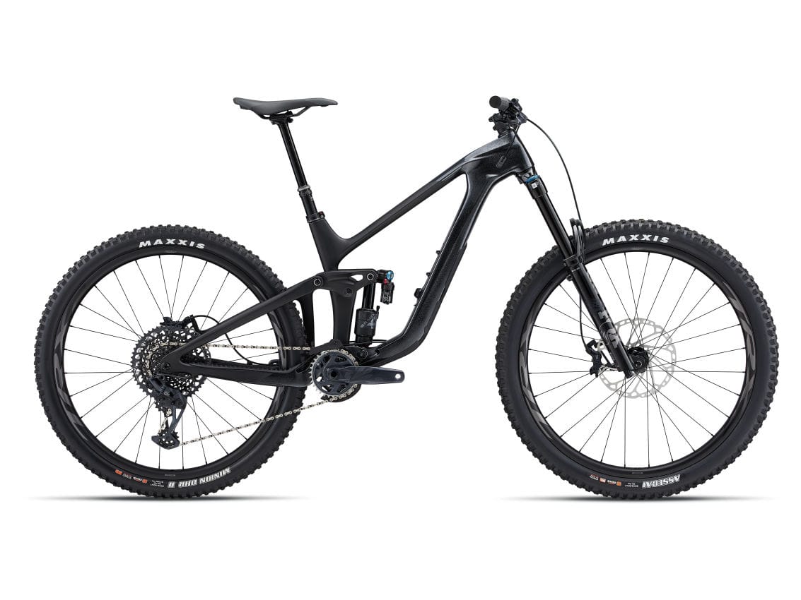 GIANT REIGN ADVANCED PRO 1 FULL SUSPENSION MTB BIKE 2023 - GLOSS BLACK DIAMOND/MATTE CARBON