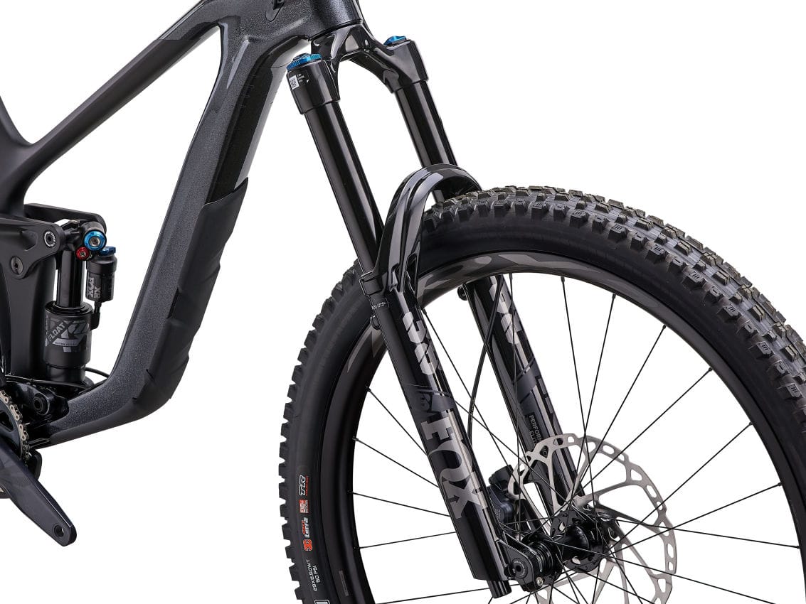 GIANT REIGN ADVANCED PRO 1 FULL SUSPENSION MTB BIKE 2023 - GLOSS BLACK DIAMOND/MATTE CARBON