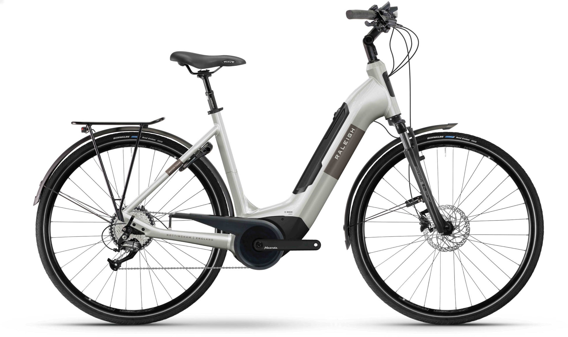 RALEIGH MOTUS TOUR LTD LOW STEP HYBRID eBIKE 2025 OFF WHITE