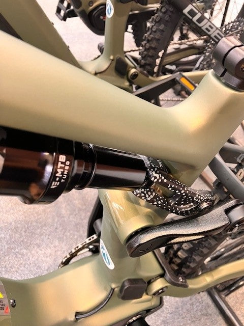 CUBE STEREO HYBRID ONE44 HPC TM 800 eMTB BIKE 2026 REEDGREEN' N 'MATRIX **EX DEMO**