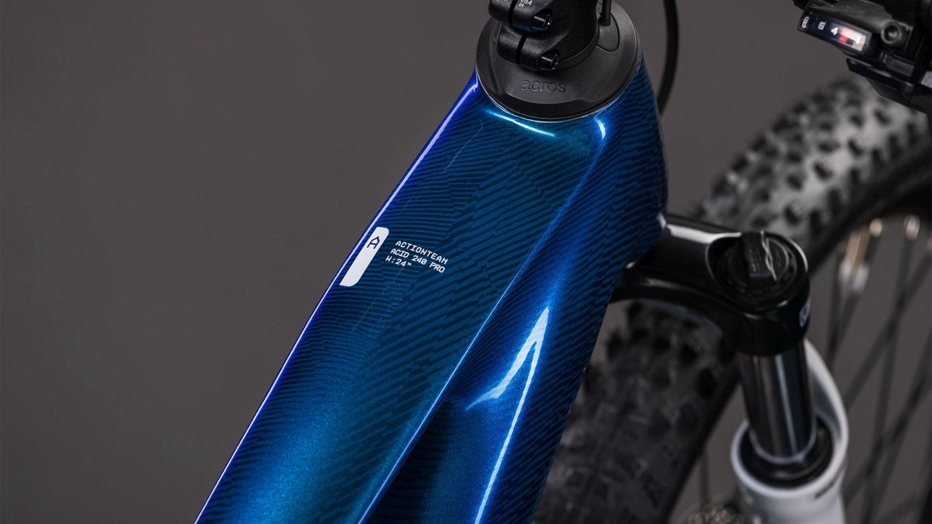 CUBE ACID 240 HYBRID ROOKIE PRO 400X KID'S eBIKE 2026 ACTIONTEAM