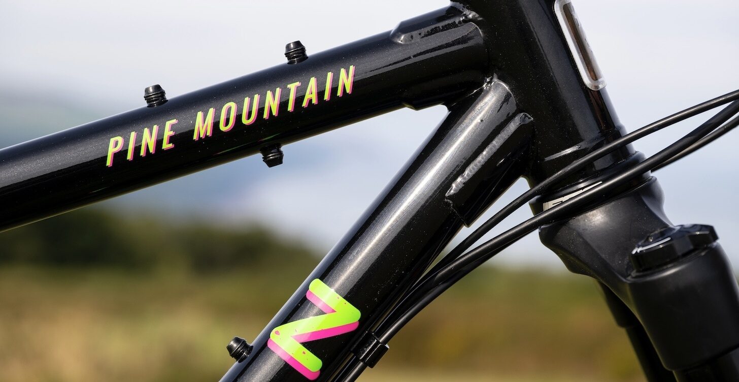 MARIN PINE MOUNTAIN 2 HARDTAIL MTB BIKE 2025 BLACK