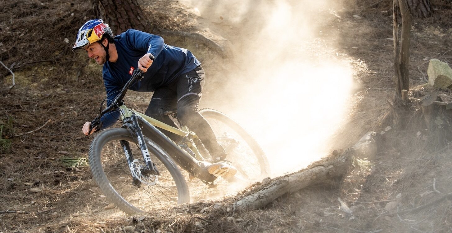 MARIN RIFT ZONE E2 FULL SUSPENSION eMTB BIKE 2025 SAND/BLACK