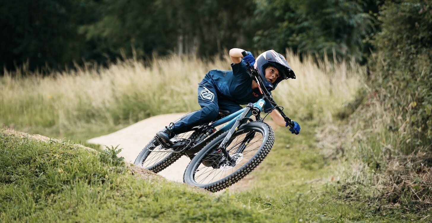MARIN RIFT ZONE JR 26 KID'S FS MTB BIKE 2025 BLACK/BLUE