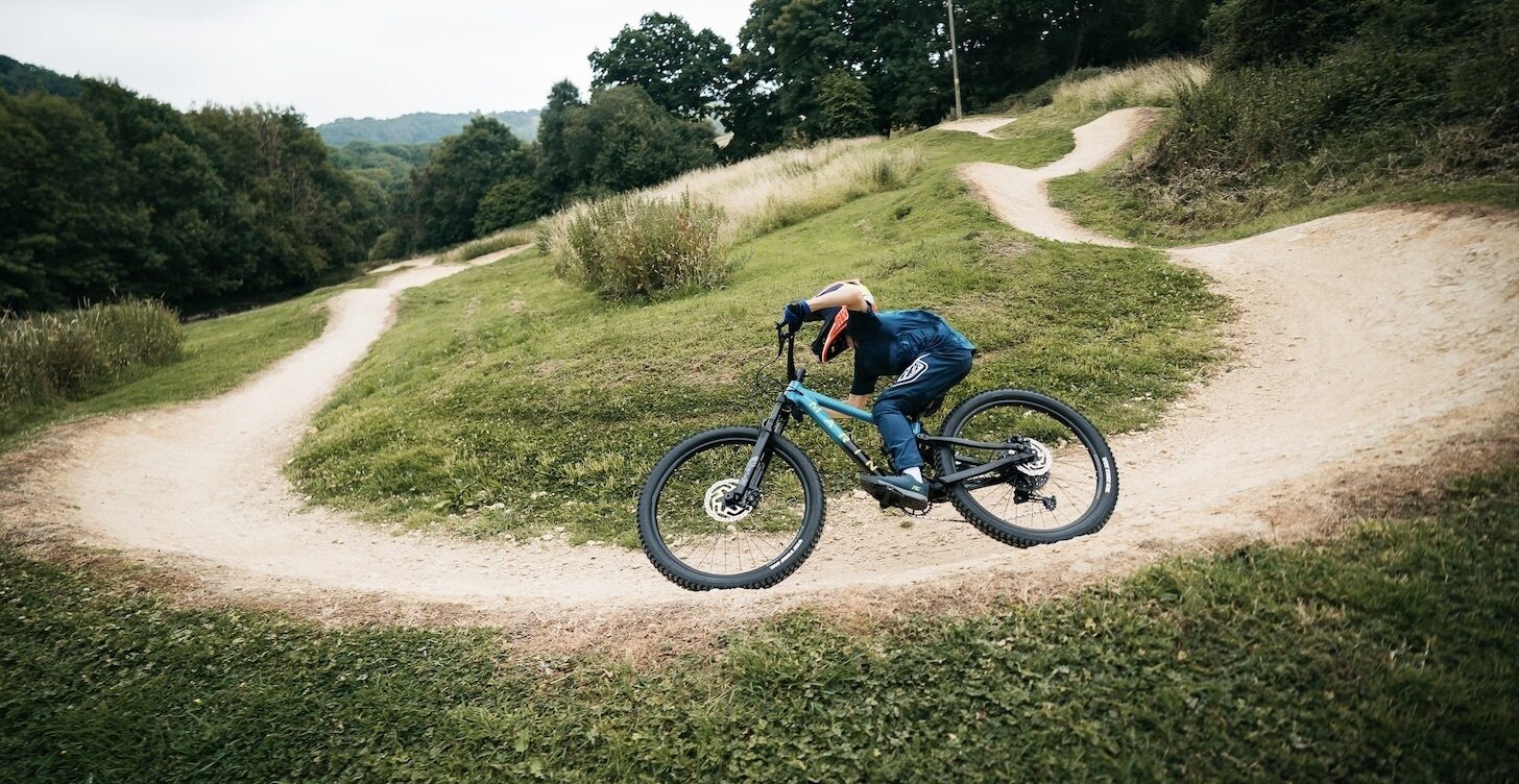 MARIN RIFT ZONE JR 26 KID'S FS MTB BIKE 2025 BLACK/BLUE