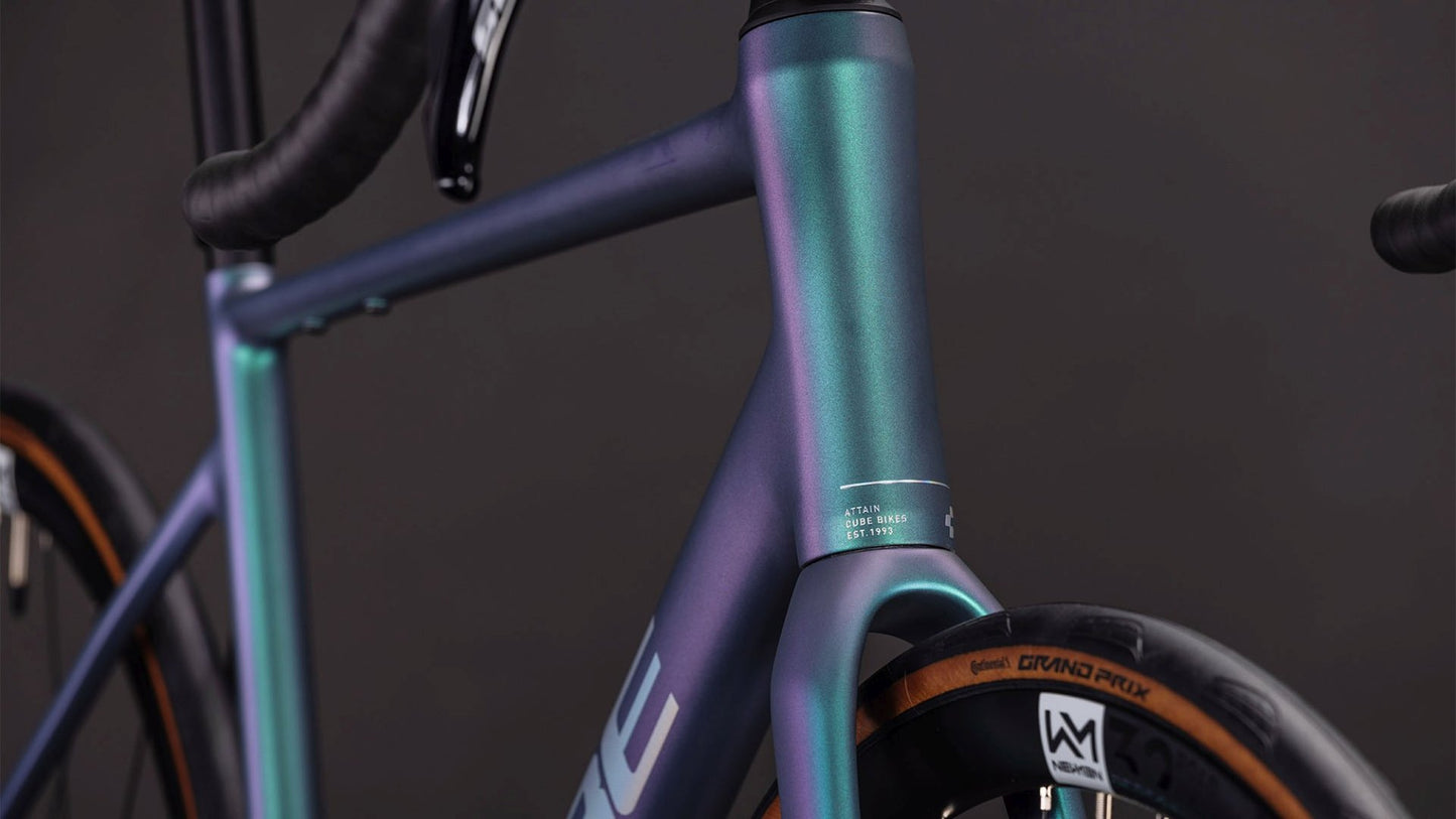 CUBE ATTAIN SLX ROAD BIKE 2026 SMARAGDGREY' N 'PRISM