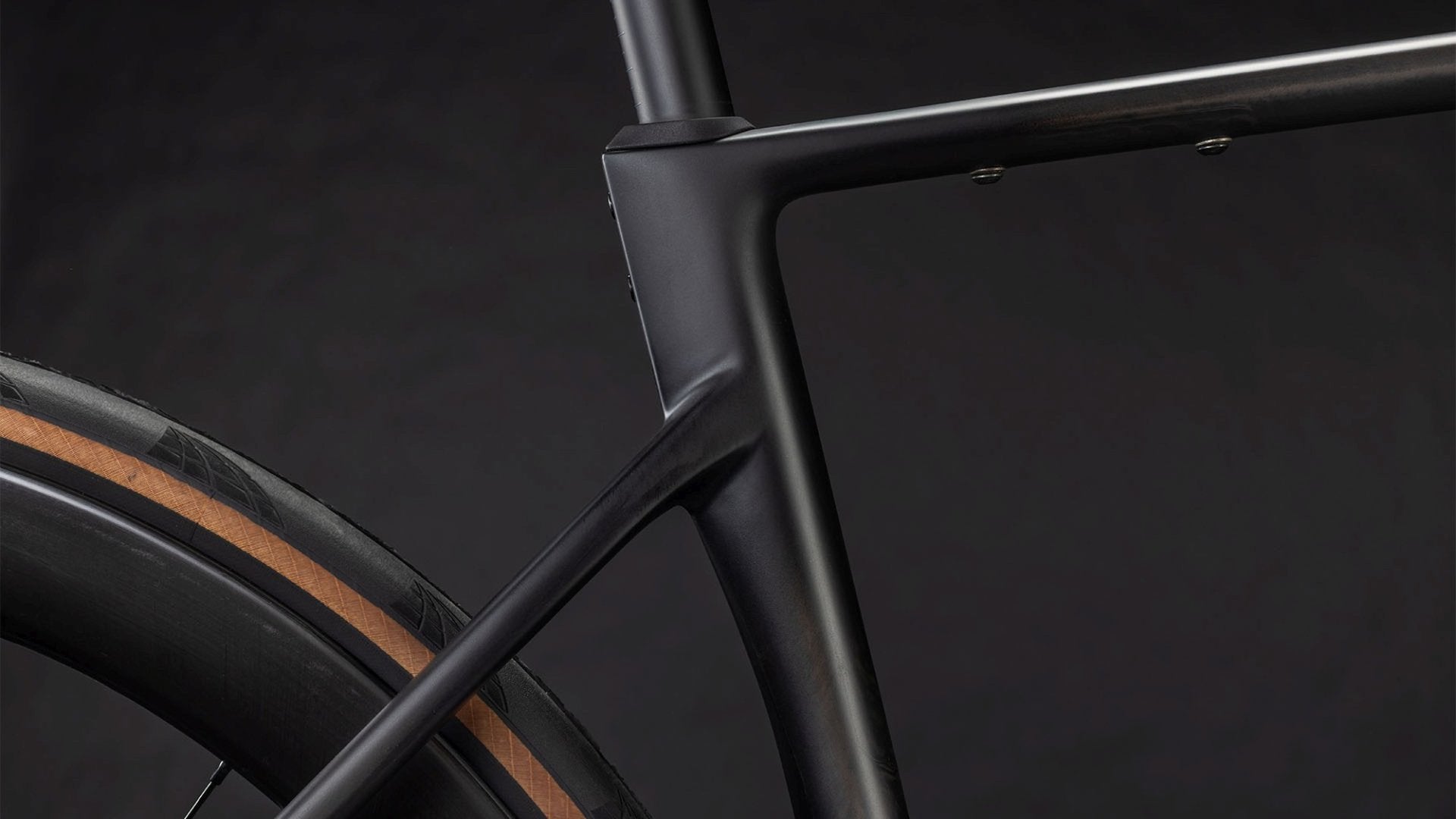 CUBE ATTAIN C:62 SLT ROAD BIKE 2026 CARBON' N 'COALCHROME