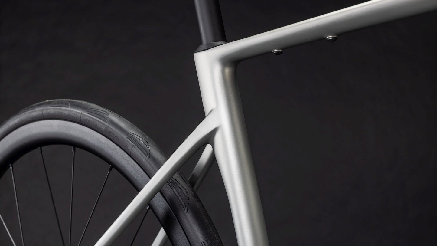 CUBE ATTAIN C:62 SLX ROAD BIKE 2026 SLEEKGREY' N 'PRISM