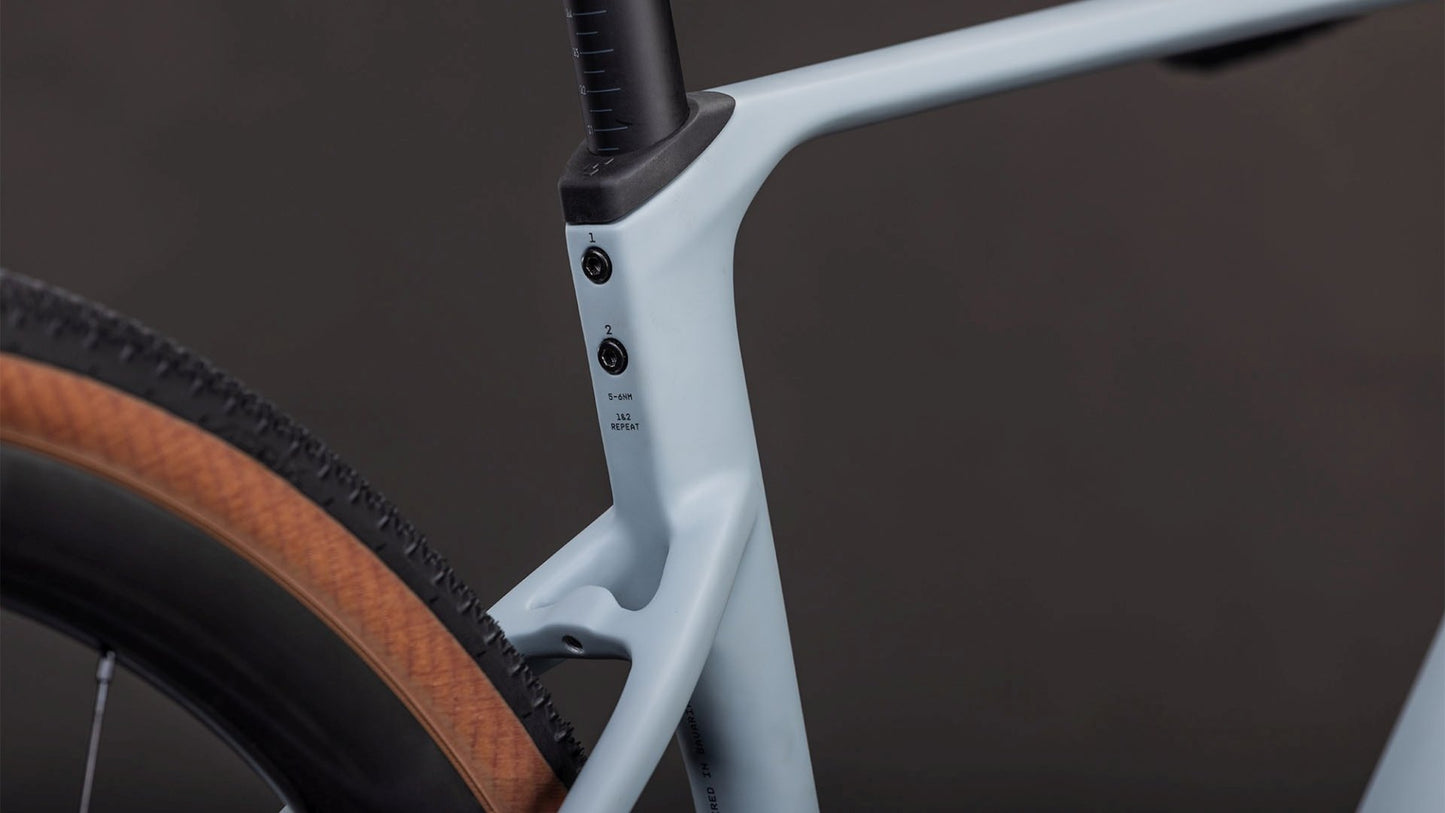 CUBE NUROAD C:62 PRO GRAVEL BIKE 2026 VULCAN' N 'PRISM