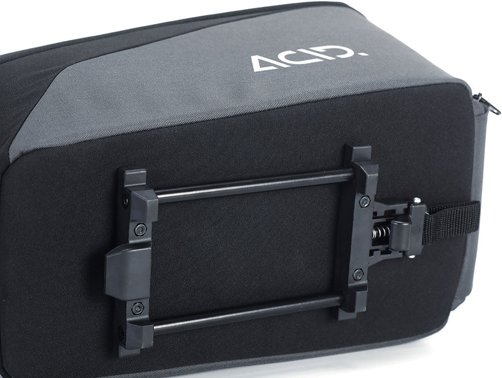 CUBE ACID TRUNK 8 RILINK PANNIERS