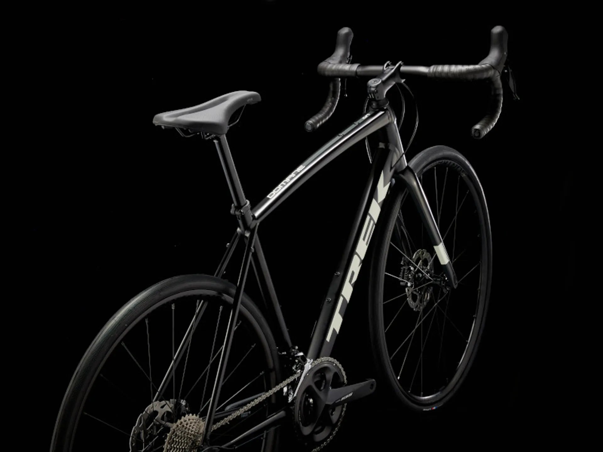 TREK DOMANE AL 5 GEN 4 ROAD BIKE 2026 MATTE TREK BLACK