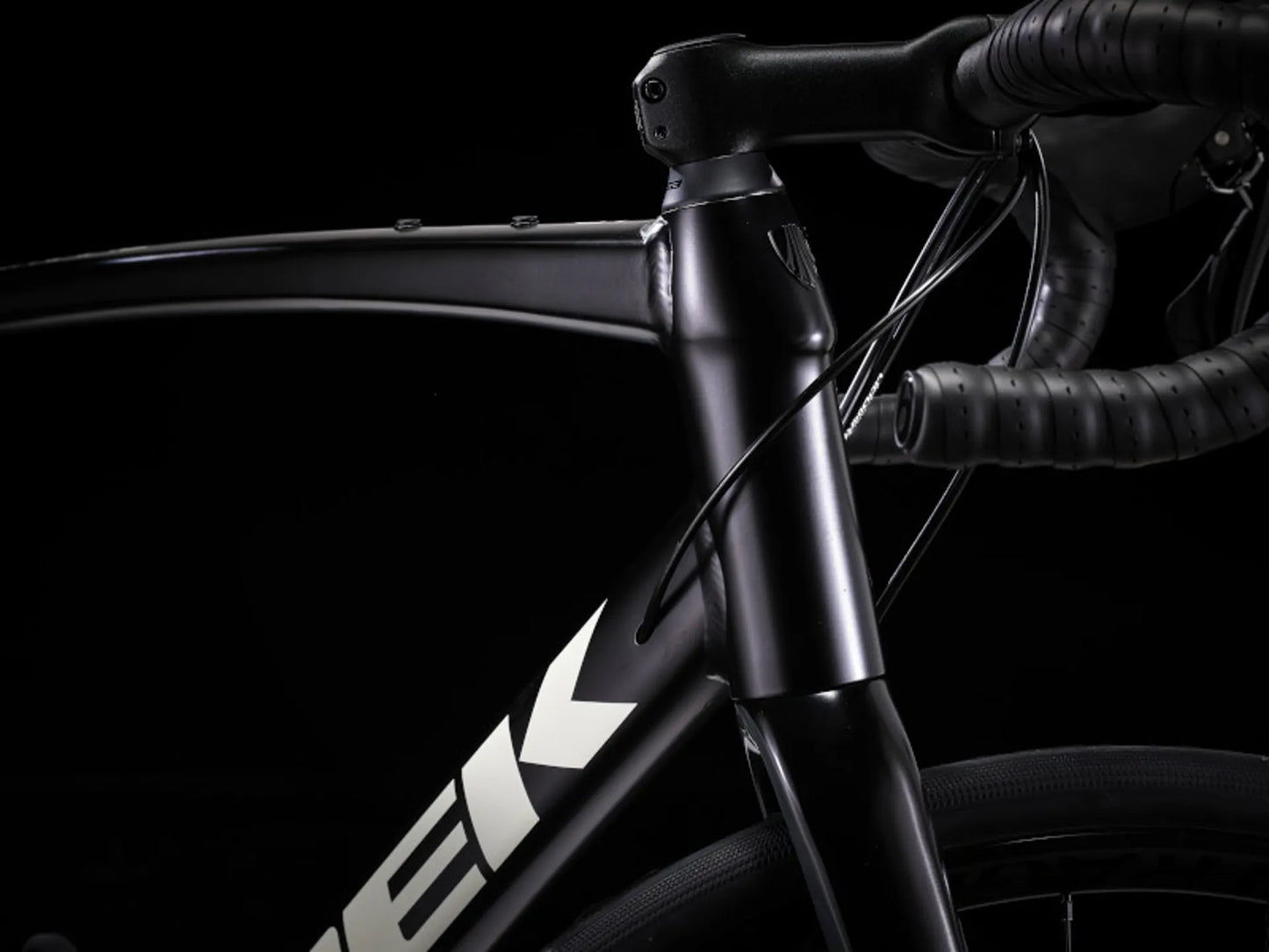 TREK DOMANE AL 5 GEN 4 ROAD BIKE 2026 MATTE TREK BLACK