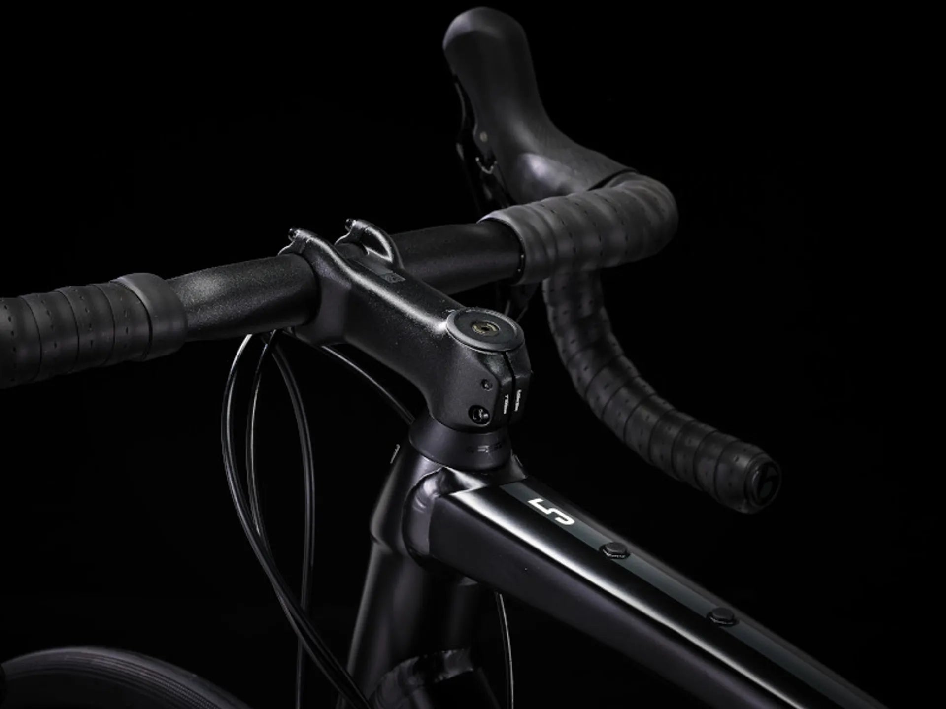 TREK DOMANE AL 5 GEN 4 ROAD BIKE 2026 MATTE TREK BLACK