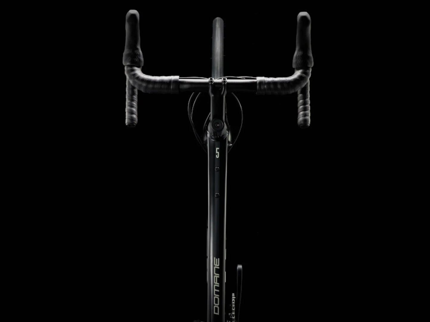 TREK DOMANE AL 5 GEN 4 ROAD BIKE 2026 MATTE TREK BLACK