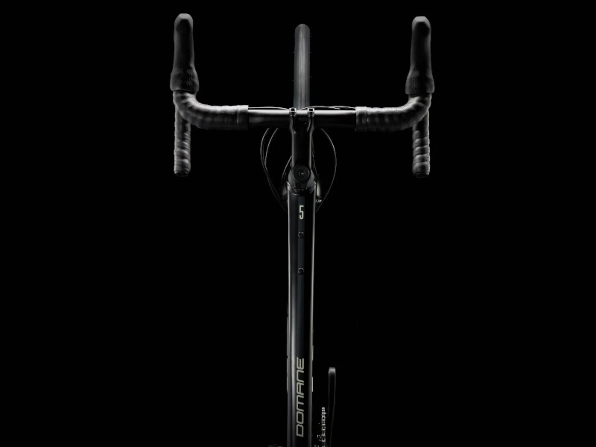 TREK DOMANE AL 5 GEN 4 ROAD BIKE 2026 MATTE TREK BLACK