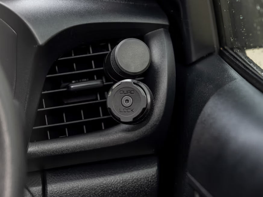 QUAD LOCK VENT CAR MOUNT