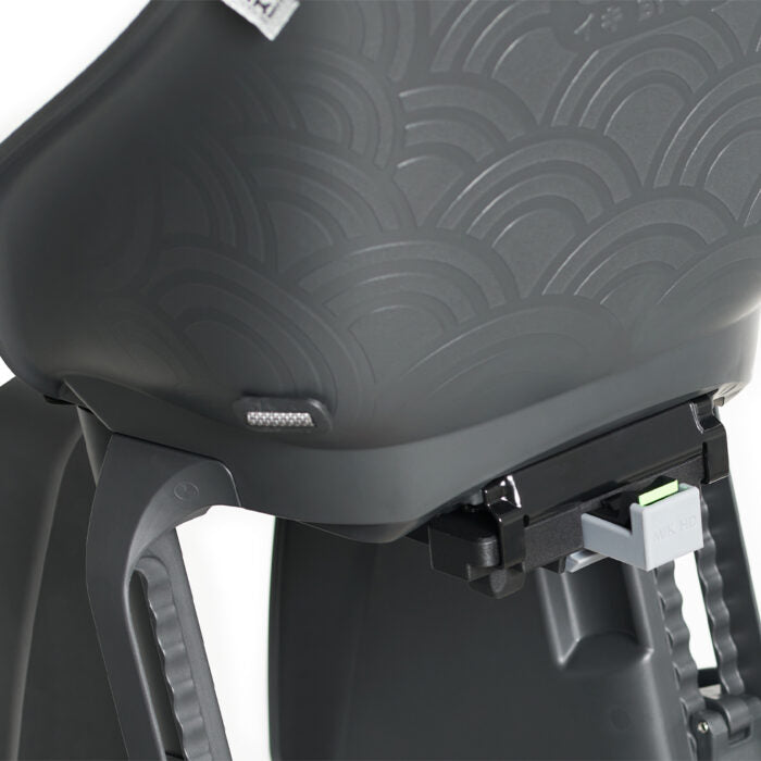 URBAN IKI REAR SEAT TA-KE MIK HD
