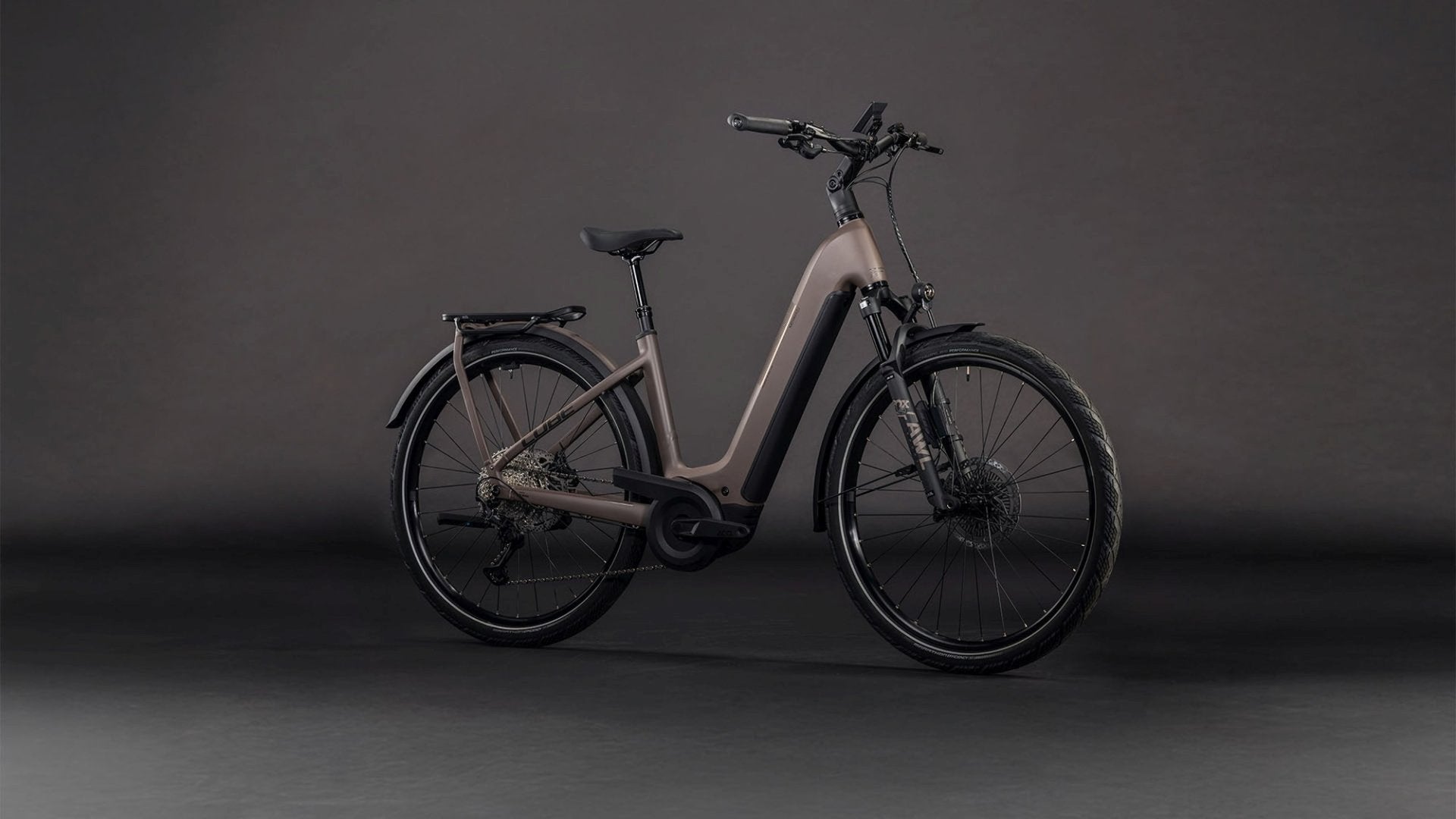 CUBE KATHMANDU HYBRID EXC 800 EASY ENTRY eBIKE 2026 CEDAR´ N ´CHROME