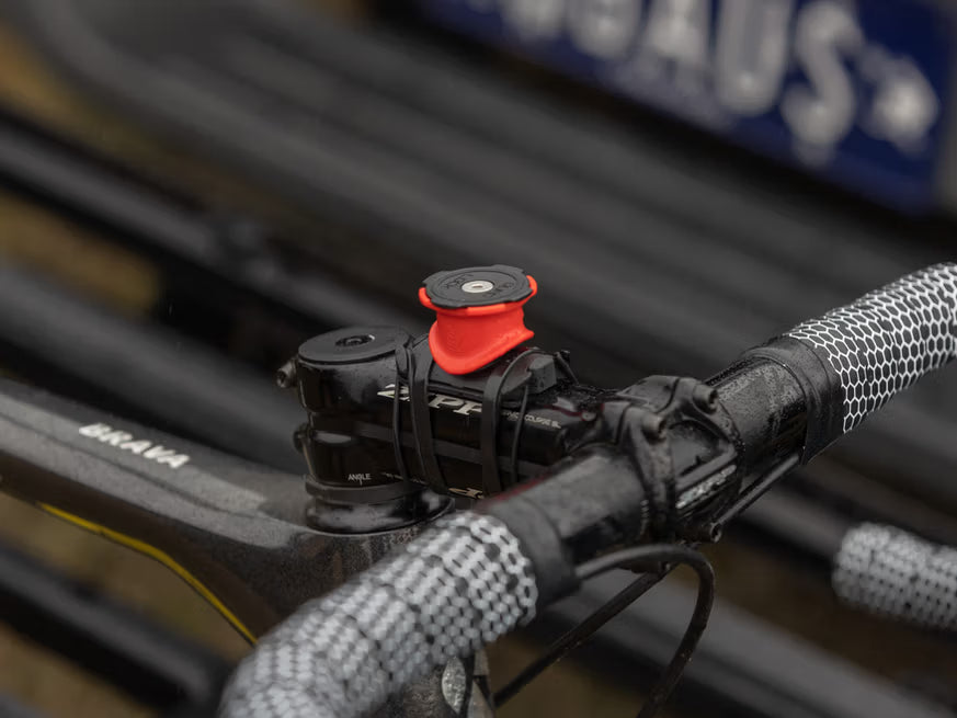 QUAD LOCK FLAT BAR ADAPTOR
